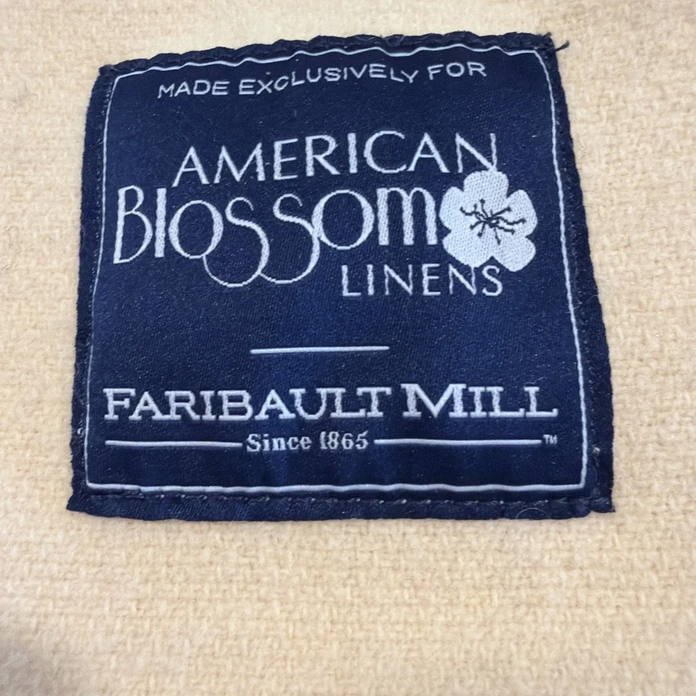 Faribault Mill Commission By American Blossom Linens 100% Wool Blanket  Queen